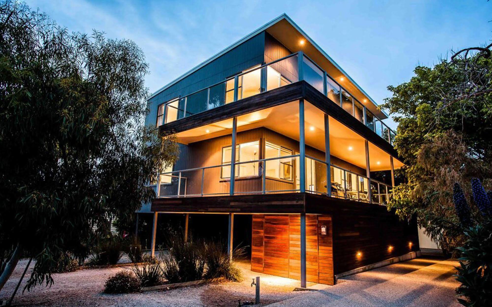 Point Lonsdale Holiday Apartments (Adults Only) Queenscliff Luaran gambar