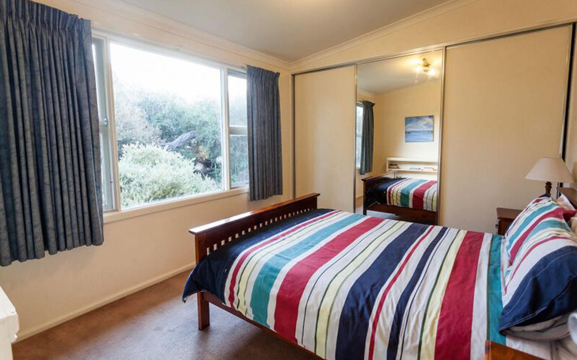 Point Lonsdale Holiday Apartments (Adults Only) Queenscliff Luaran gambar