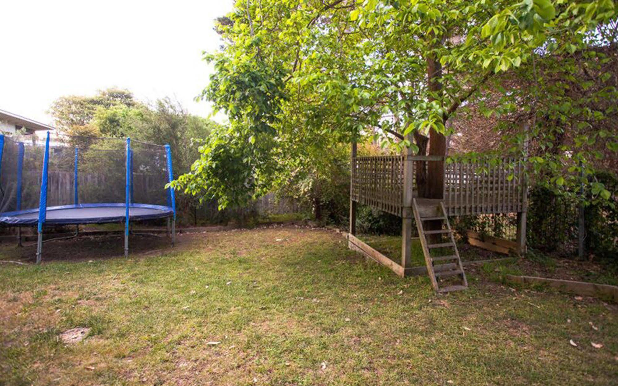 Point Lonsdale Holiday Apartments (Adults Only) Queenscliff Luaran gambar